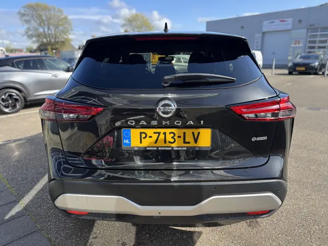 Nissan QASHQAI 1.3 MHEV N-Style 2022 Hybride Benzine 5