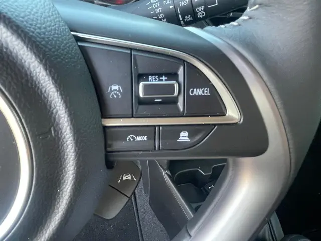 Suzuki Swift 1.2 Select Smart Hybrid 2025 Benzine 13