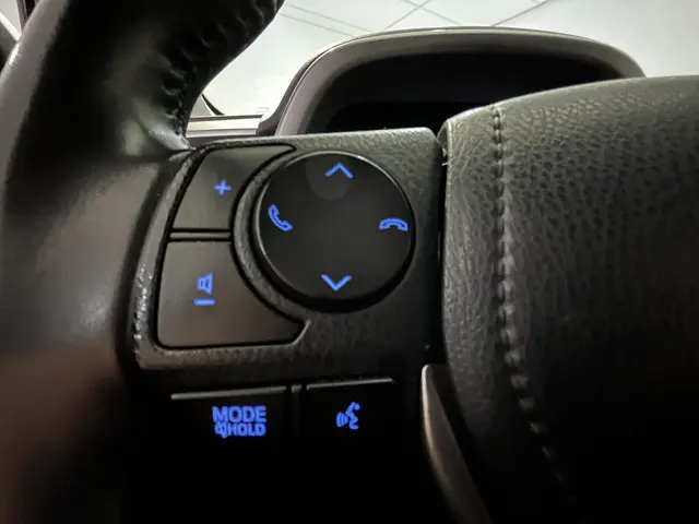 Toyota RAV4 2.5 Hybrid Style 2016 Hybride Benzine 19