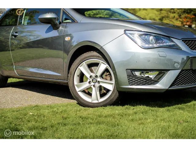 SEAT Ibiza 1.0 EcoTSI FR Connect 2016 Benzine 32
