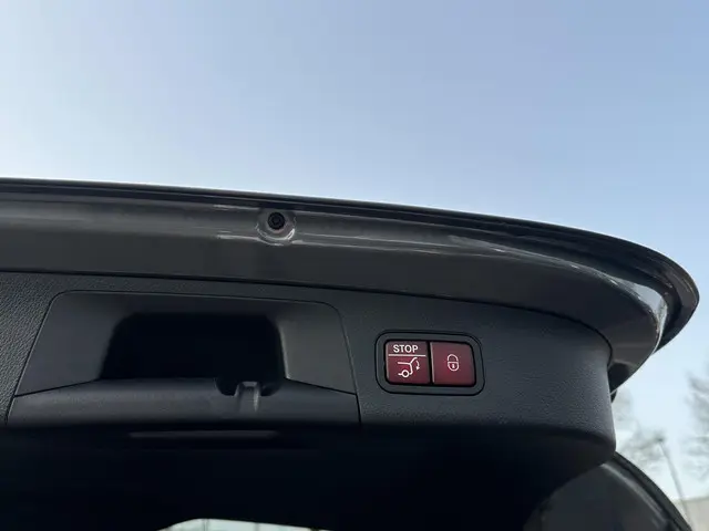 Mercedes-Benz EQA 250+ AMG Line 71 kWh 2023 Elektrisch 5