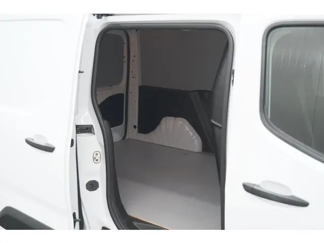 Peugeot Partner 1.5 BlueHDi 100 S&S L1 2024 Diesel 54