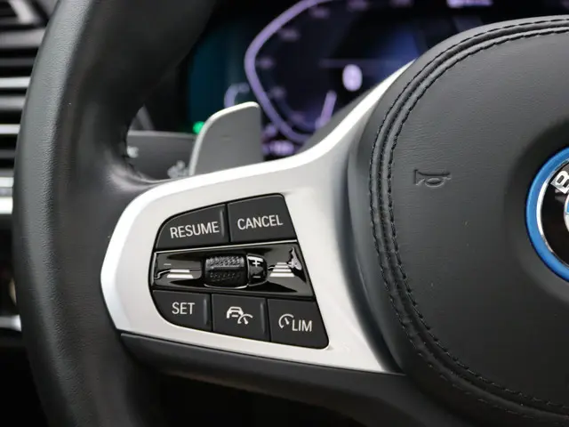 BMW X3 xDrive30e 2022 Hybride Benzine 24