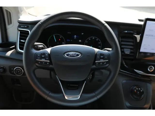 Ford E-Transit 350 L2 H2 Trend 68 kWh 2025 Elektrisch 15