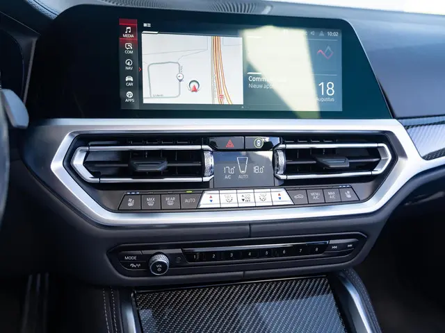 BMW M4 Cabrio xDrive Competition 2022 Benzine 44