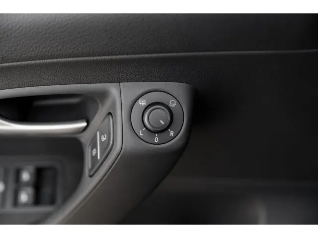 Volkswagen Polo 1.0 BlueMotion*5-Deurs*Airco* 2015 Benzine 27