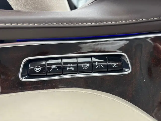 Mercedes-Benz S-Klasse Cabrio S500 AMG 2017 Benzine 26