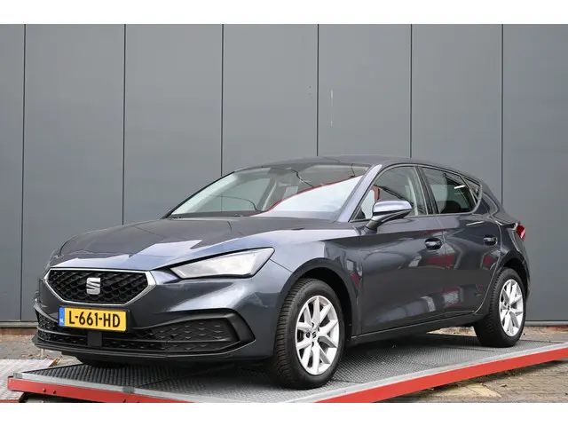SEAT Leon 1.0 TSI Style Business Intense 2021 Benzine