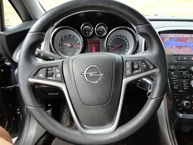 Opel Astra Sports Tourer 1.4 Turbo Business + 2013 Benzine 8