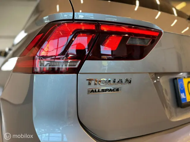 Volkswagen Tiguan 1.5 TSI ACT Comfortline 2019 Benzine 27