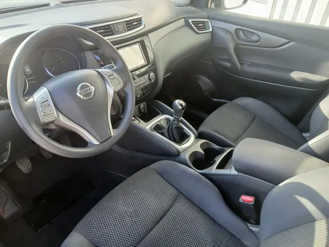Nissan QASHQAI 1.2 Visia Motor Schade!! 2014 Benzine 7