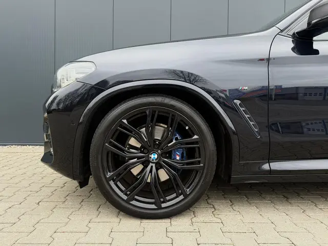 BMW X3 xDrive20i M-sport / pano / HUD / tr.hk / H&K 2020 Benzine 4
