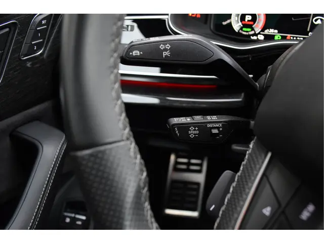 Audi Q8 55 TFSI e Quattro 2021 Hybride Benzine 18