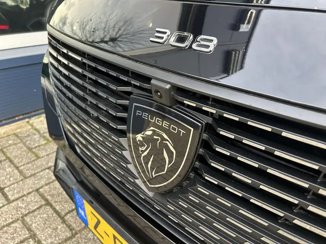 Peugeot 308 SW 1.2 Turbo 130 PK Allure 2024 Benzine 36
