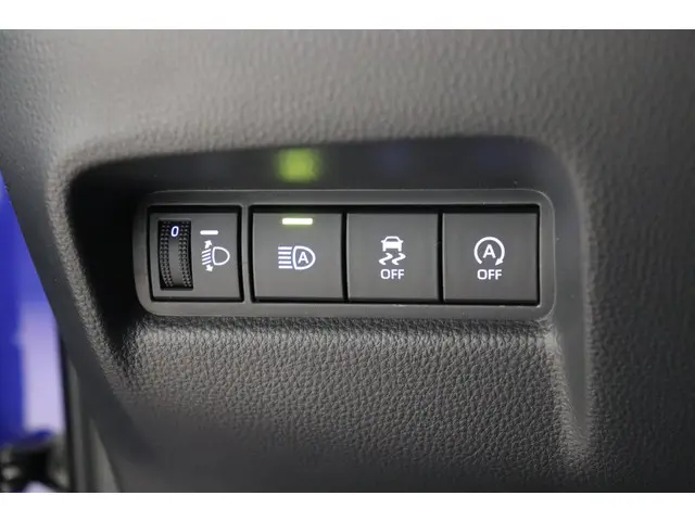 Toyota Aygo X 1.0 VVT-i MT Play, 2025 Benzine 33