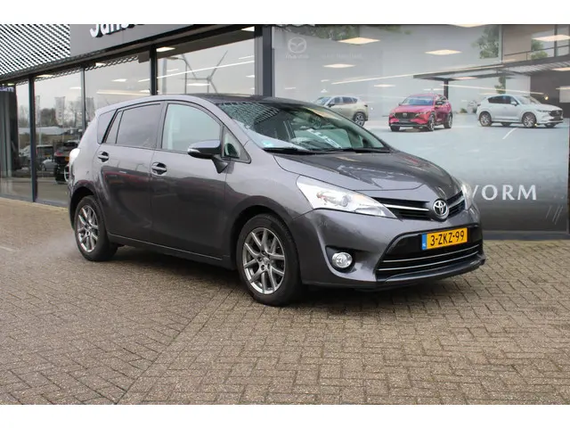 Toyota Verso 1.8 VVT-i Business Top 5 editie 2015 Benzine 2