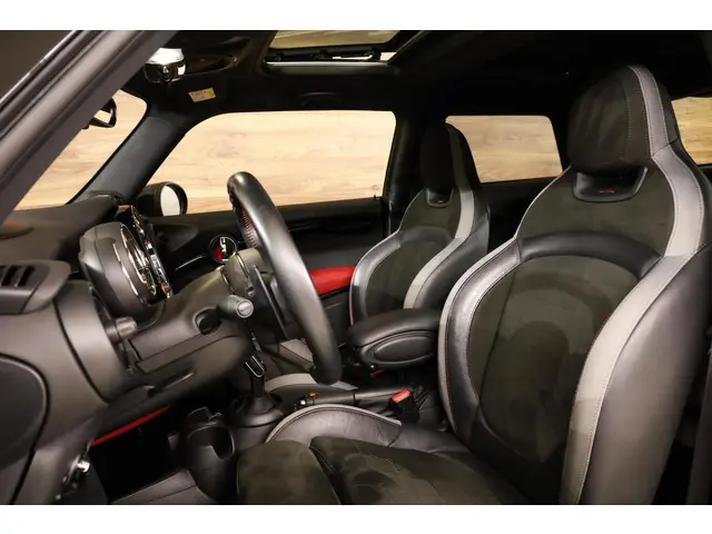 MINI Cooper Mini 2.0 John Works Chili 2020 Benzine 6