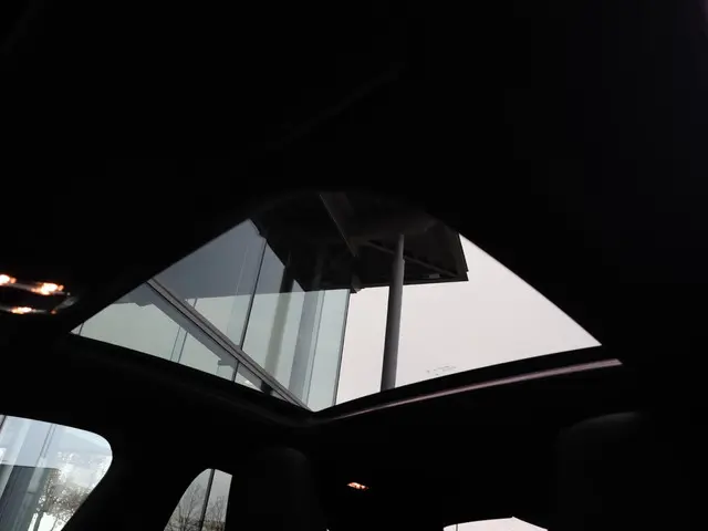 Mercedes-Benz CLA 250 e AMG Line 2023 Hybride Benzine 9