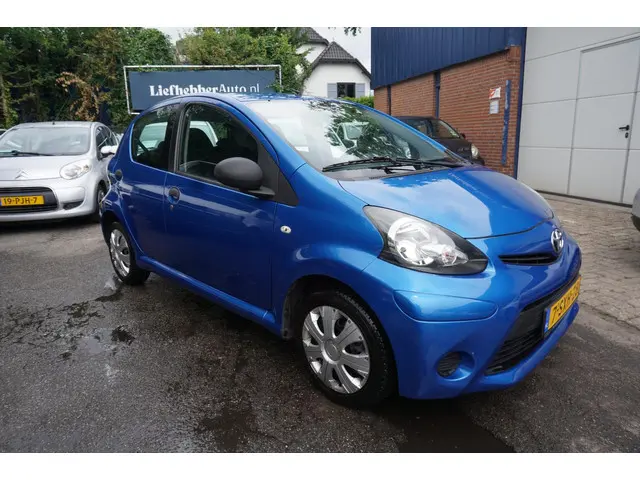 Toyota Aygo 1.0 VVT-i Access 2014 Benzine 21