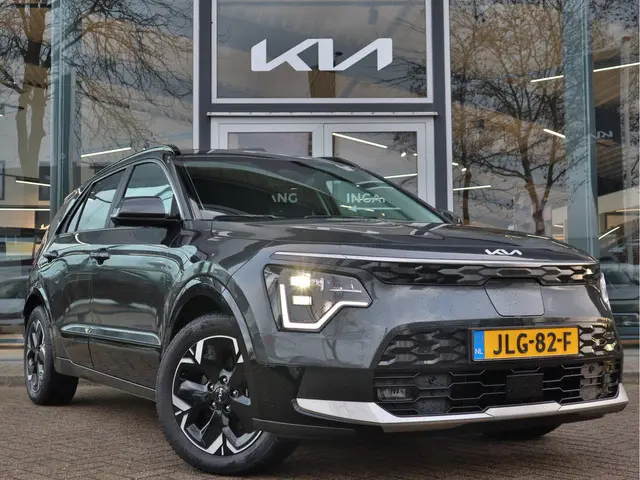 Kia Niro EV ExecutiveLine 64.8 kWh 2024 Elektrisch 6