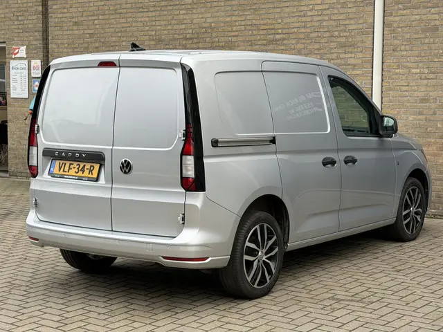 Volkswagen Caddy Cargo 2.0 TDI Comfort 2021 Diesel 14