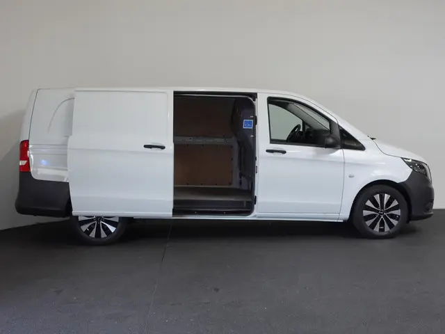 Mercedes-Benz Vito 116 CDI L3 Extra Lang 2021 Diesel 8