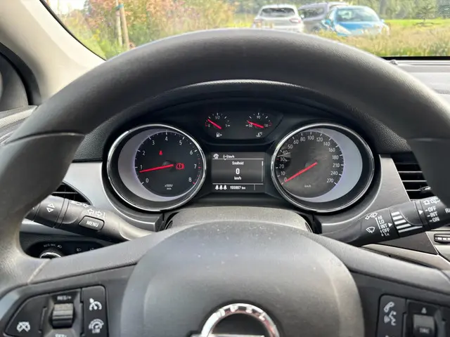 Opel Astra 1.4 2017 Benzine 9