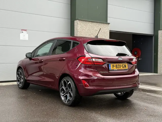 Ford Fiesta 1.0 EcoBoost Connected 2022 Benzine 8
