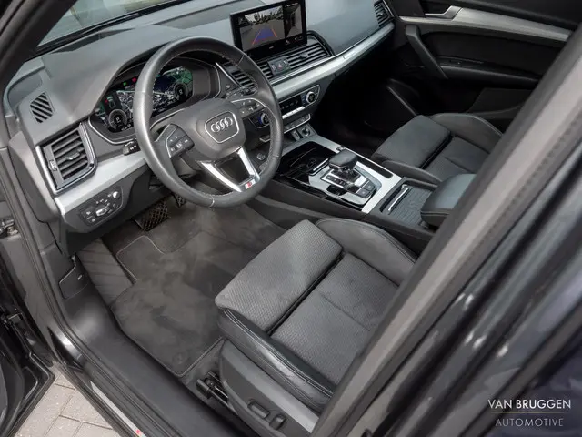 Audi Q5 50 TFSI e S-Line 2021 Hybride Benzine 14