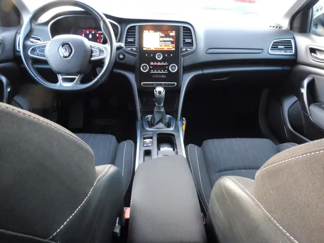 Renault Mégane Estate 1.3 TCe Limited 2019 Benzine 3