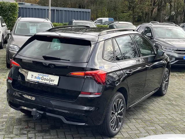 Škoda Kamiq 1.5 TSi DSG ACT Monte Carlo 2024 Benzine 3
