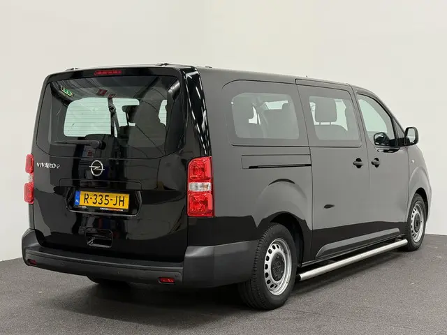 Opel Vivaro-e Combi L3H1 75 kWh 2022 Elektrisch 21