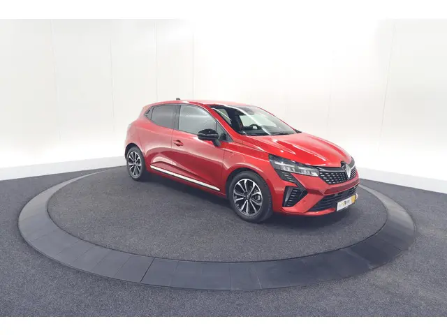 Renault Clio TCe 90 GPF techno 2025 Benzine 6
