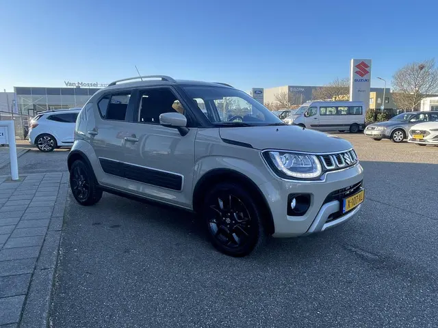 Suzuki Ignis 1.2 Smart Hybrid Allgrip Style 2021 Benzine 4