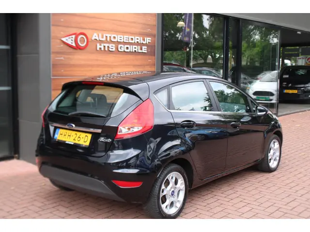 Ford Fiesta 1.25 Titanium 2012 Benzine 5