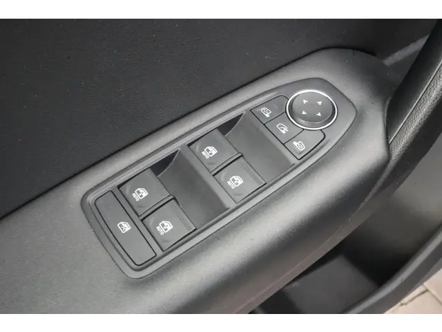 Renault Captur 1.0 TCe 100 Bi-Fuel Zen 2021 Benzine 11