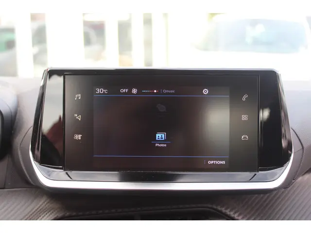 Peugeot 2008 1.2 PureTech Active//Airco! 2021 Benzine 11