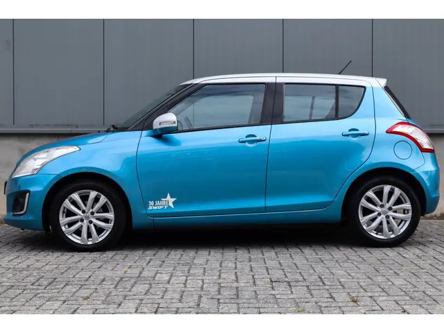 Suzuki Swift 1.2 S-Edition EASSS 2014 Benzine 4