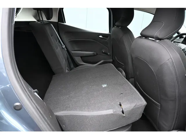 Renault Clio 1.0 TCe Zen 2021 Benzine 26