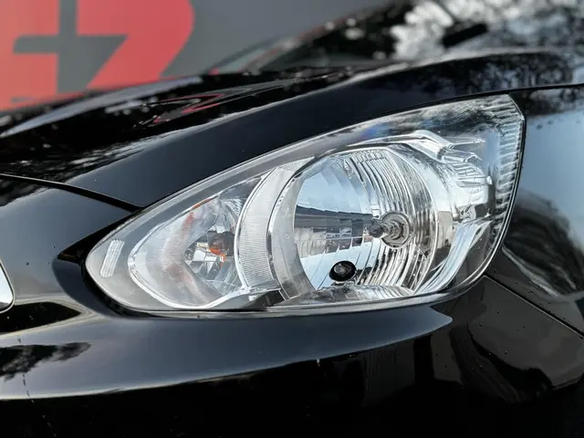 Mitsubishi Space Star 2