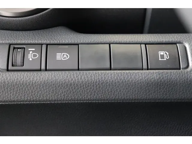 Toyota C-HR 1.8 Hybrid 140 Dynamic 2026 Hybride Benzine 16