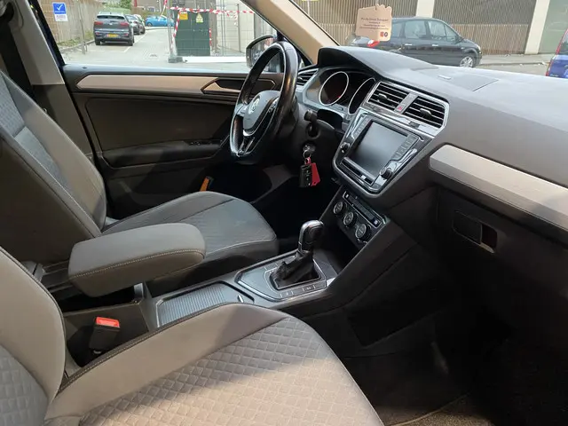 Volkswagen Tiguan 1.4 TSI ACT Comfortline 2017 Benzine 9