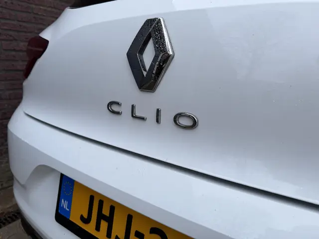 Renault Clio 1.0 TCe Intens 2019 Benzine 18