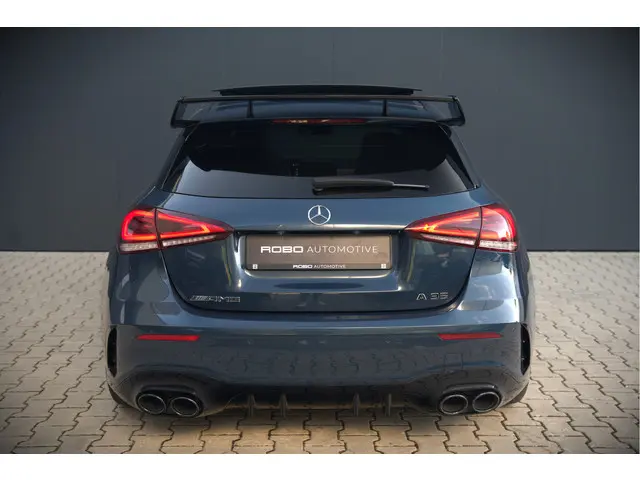 Mercedes-Benz A-Klasse AMG 35 4MATIC 2022 Benzine 22