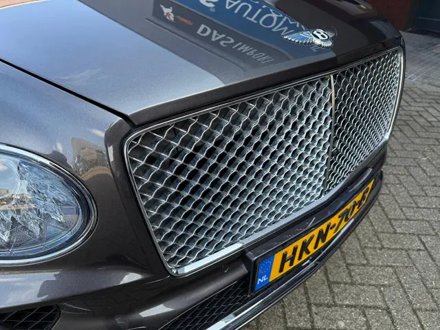 Bentley Bentayga 4.0 V8 2021 Benzine 29