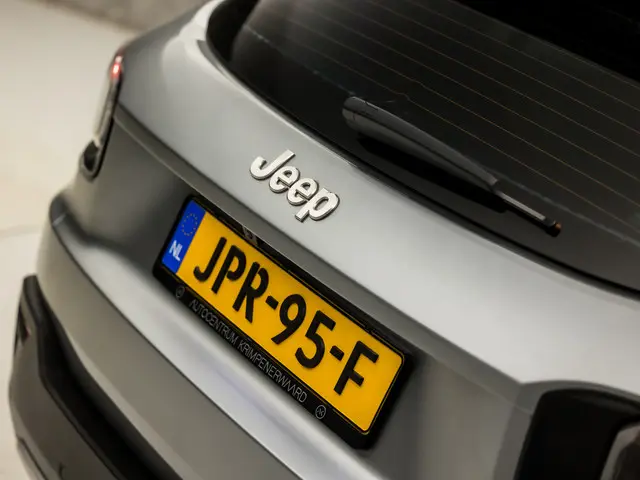 Jeep Avenger 1.2 Altitude Sport 2023 Benzine 28