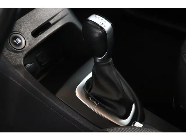 Renault Captur 1.2 TCe Intens 2018 Benzine 23