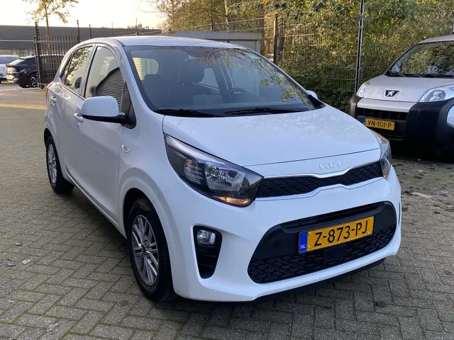Kia Picanto 1.0 DPi DynamicLine 2024 Benzine 4