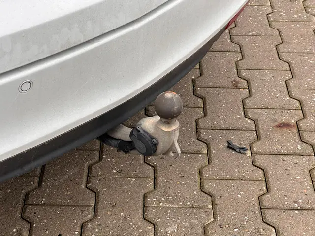 Opel Insignia Sports Tourer 1.6 T Business+ 2014 Benzine 9