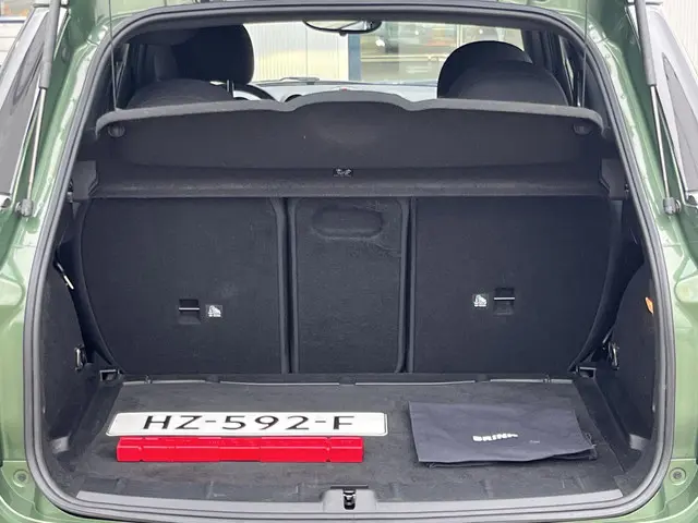 MINI Countryman 1.6 One Pepper 2016 Benzine 21